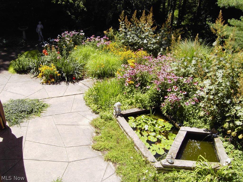 Lake Breeze - Residential