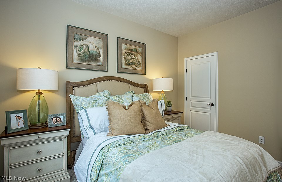 Pioneer Ridge - Residential