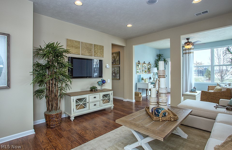 Pioneer Ridge - Residential