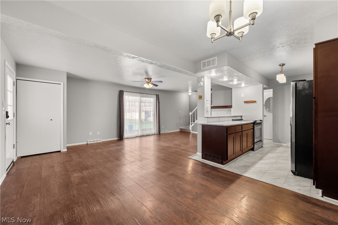 Independence Place West Condo - Residential