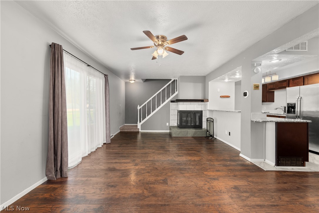 Independence Place West Condo - Residential