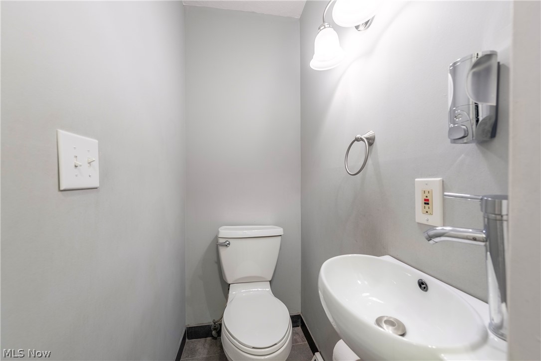 Independence Place West Condo - Residential