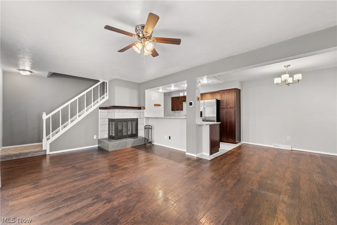 Independence Place West Condo - Residential