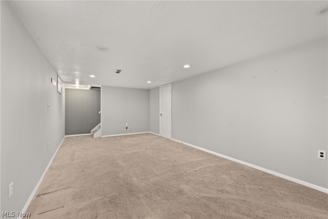 Independence Place West Condo - Residential