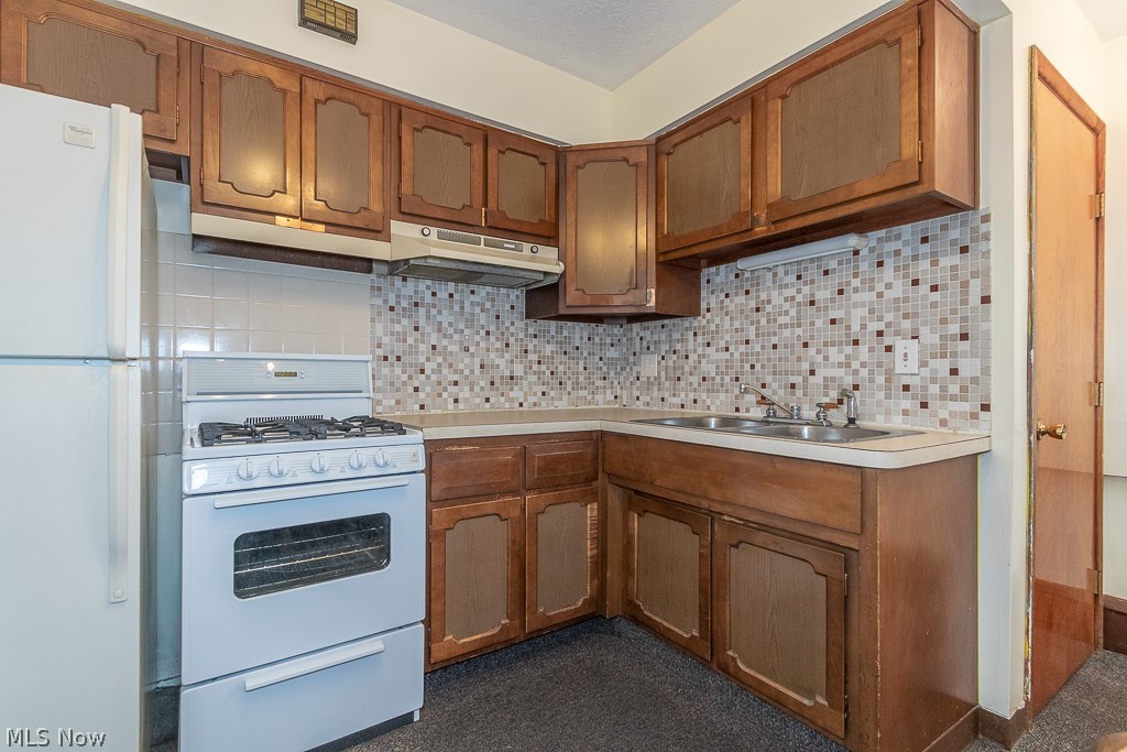 Eastlake Estates 01 - Residential