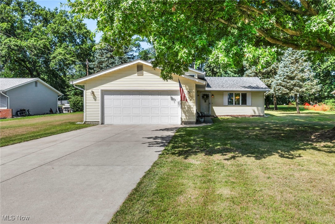 Welcome to 6538 Pitts Blvd in North Ridgeville! This inviting home features brand-new flooring and fresh paint throughout, giving it a modern, move-in-ready feel. Bright, open spaces make it easy to envision your personal touch, while the updated finishes provide comfort and style. Conveniently located near shopping, dining, and parks, this home is the perfect blend of charm and convenience. Schedule your showing today!
