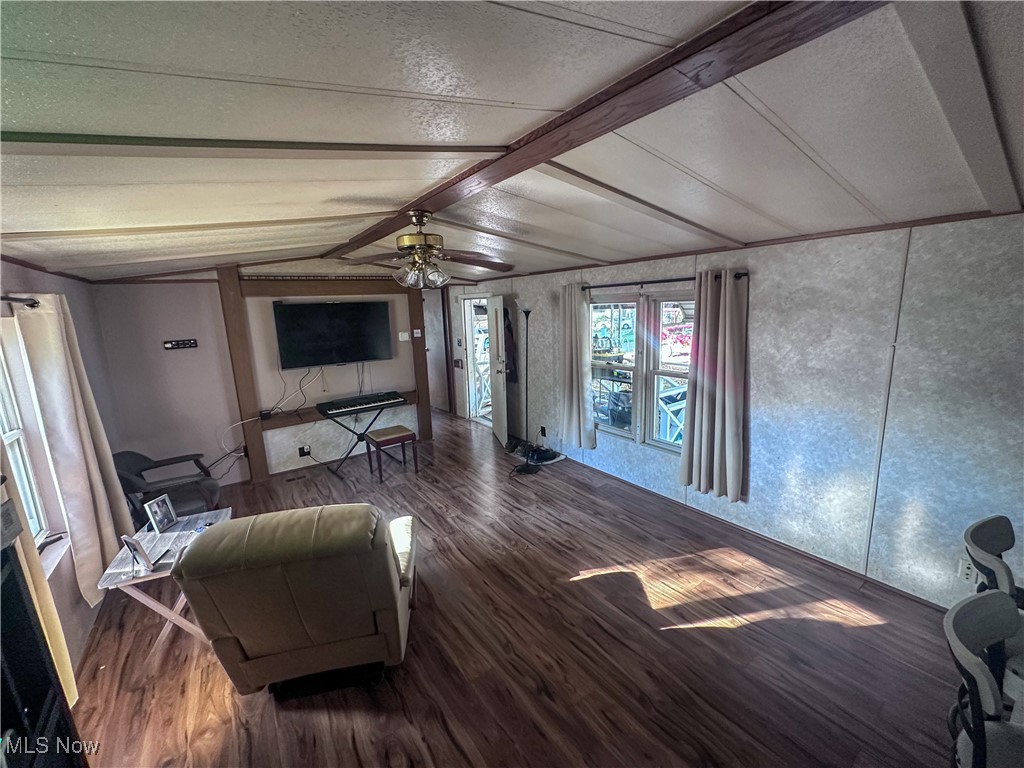 Lisbon, Ohio 44432, United States, 2 Bedrooms Bedrooms, ,2 BathroomsBathrooms,Residential,Active,223755