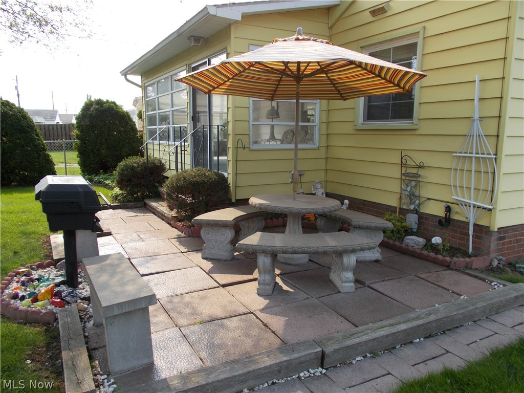 Memphis Villas 02 - Residential