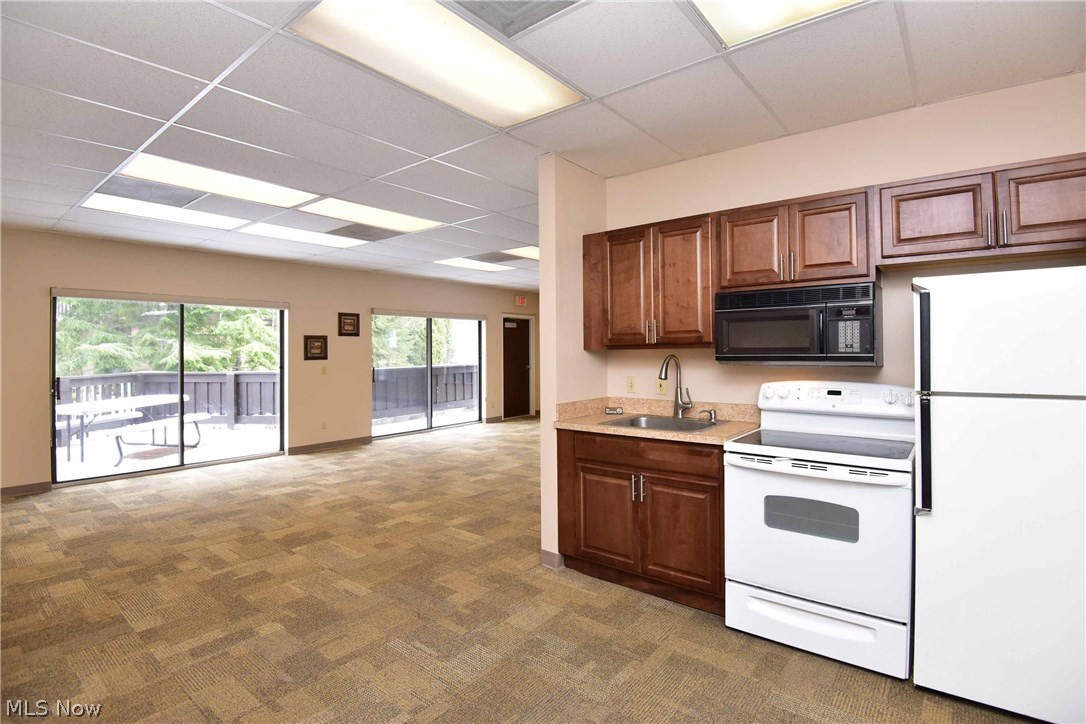 Charles Place Condo - Residential