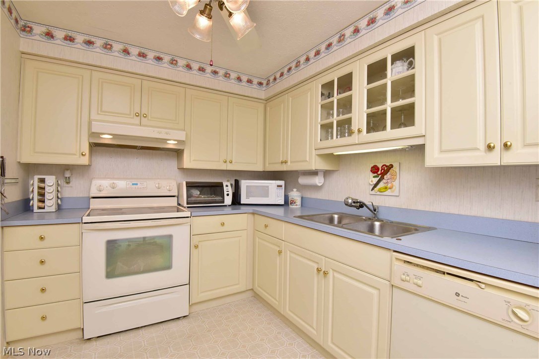 Charles Place Condo - Residential