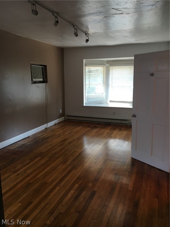 Ohio City - Commercial Sale