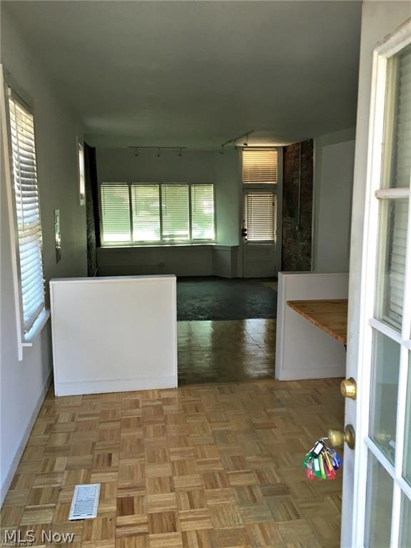 Ohio City - Commercial Sale