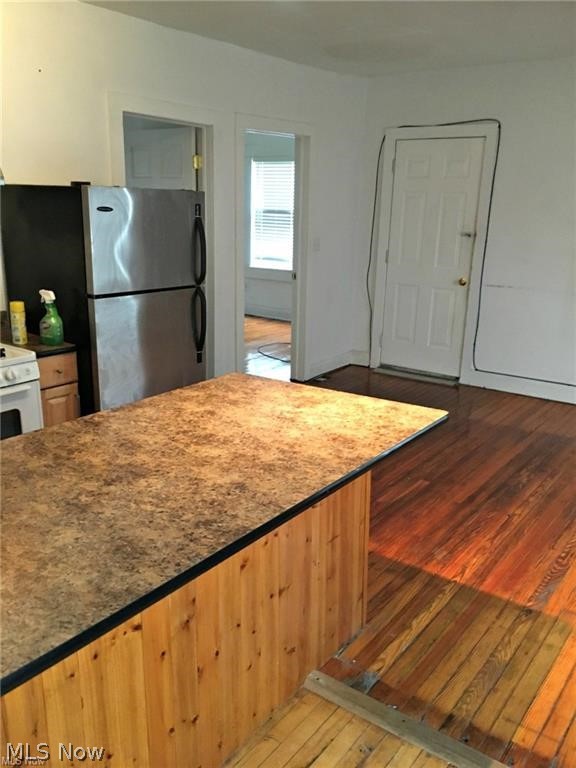 Ohio City - Commercial Sale