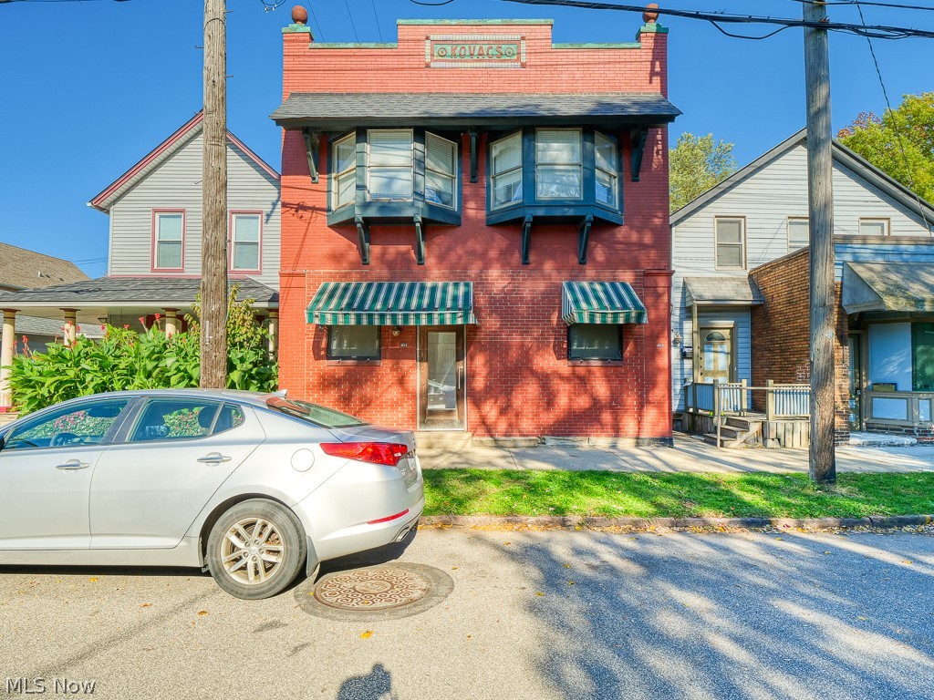 Ohio City - Commercial Sale