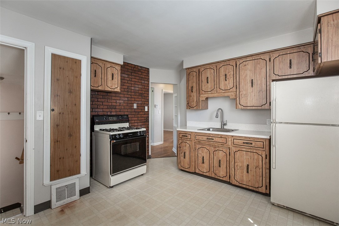 Gardner Heights 02 - Residential