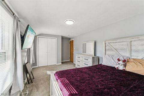 Tiny photo for 5039 Fairlawn Road, Lyndhurst, OH 44124 (MLS # 5190362)