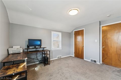 Tiny photo for 5039 Fairlawn Road, Lyndhurst, OH 44124 (MLS # 5190362)