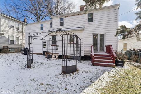 Tiny photo for 5039 Fairlawn Road, Lyndhurst, OH 44124 (MLS # 5190362)