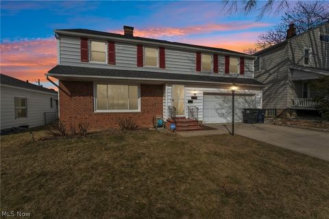 Tiny photo for 5039 Fairlawn Road, Lyndhurst, OH 44124 (MLS # 5190362)