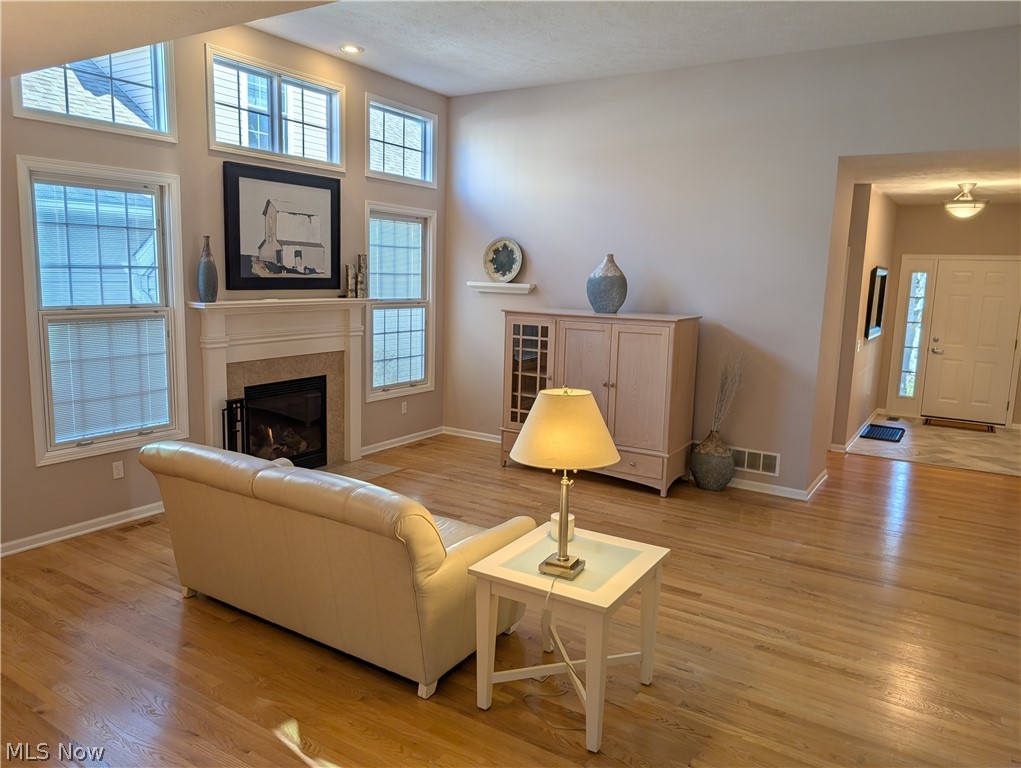 Laurel Woods - Residential