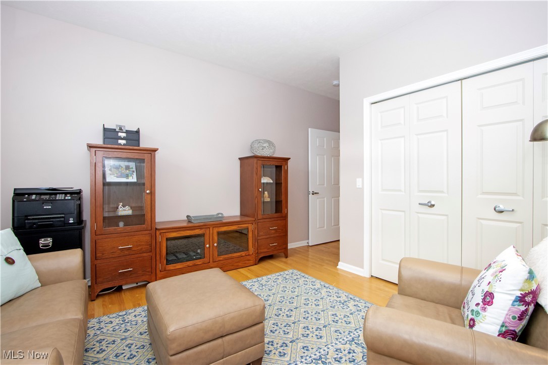 Laurel Woods - Residential