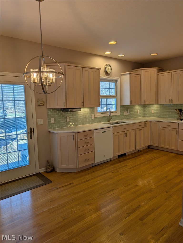 Laurel Woods - Residential