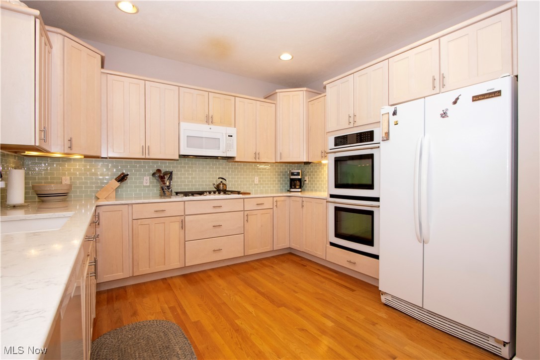 Laurel Woods - Residential