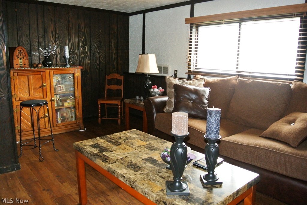 Zedaker 05 - Residential