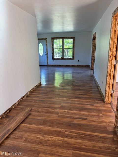 Tiny photo for 1939 Waterford Road, East Palestine, OH 44413 (MLS # 5191783)