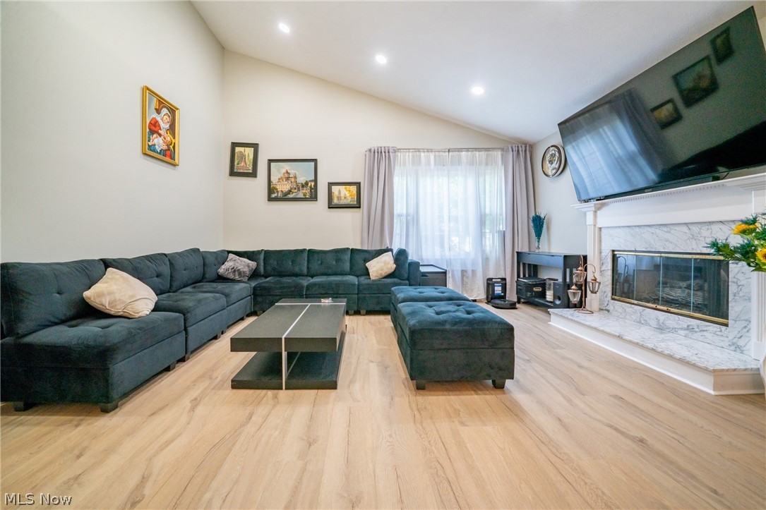 Laurens Green Clstr Dev Ph 02 - Residential