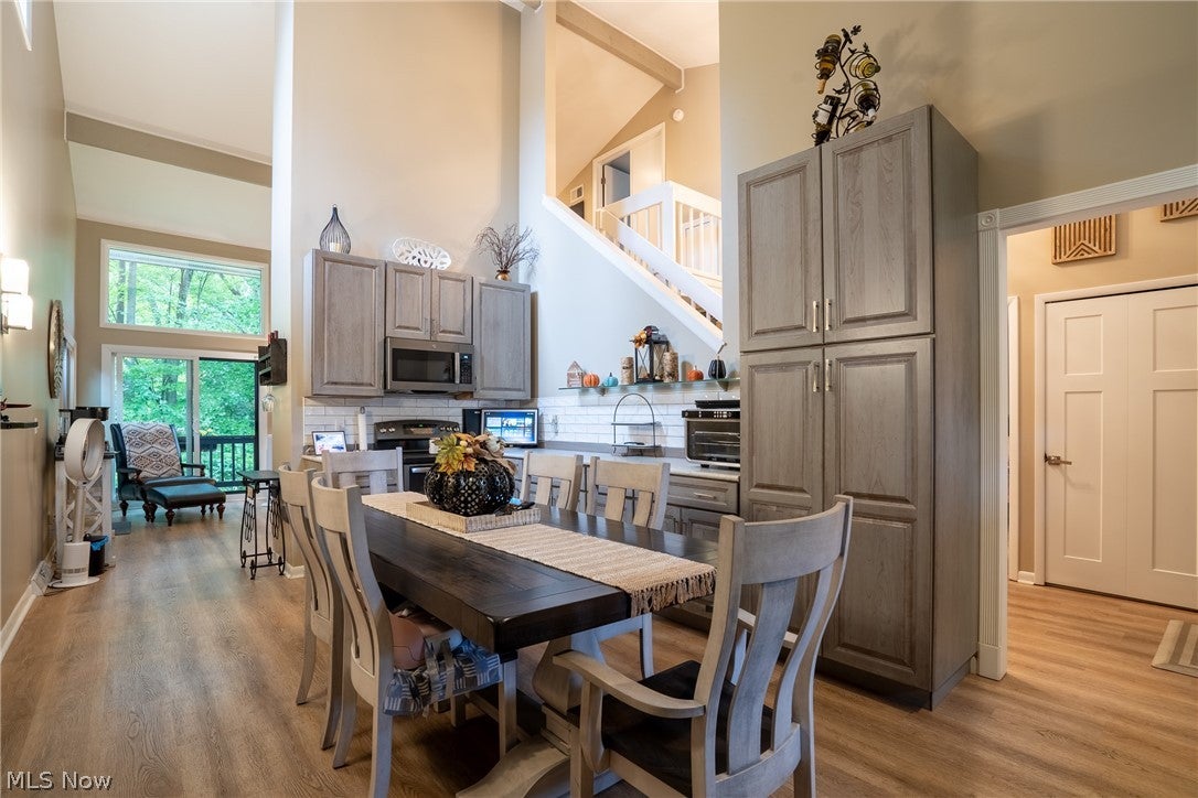 7019 Windward Hills Drive 011