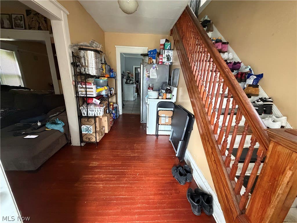 Photo of 2028 W 104th Street, Cleveland, OH 44102 (MLS # 5218732)
