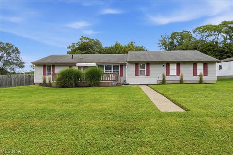 Homes For Sale - 3121 3rd Street<br/> Canton, OH 44707