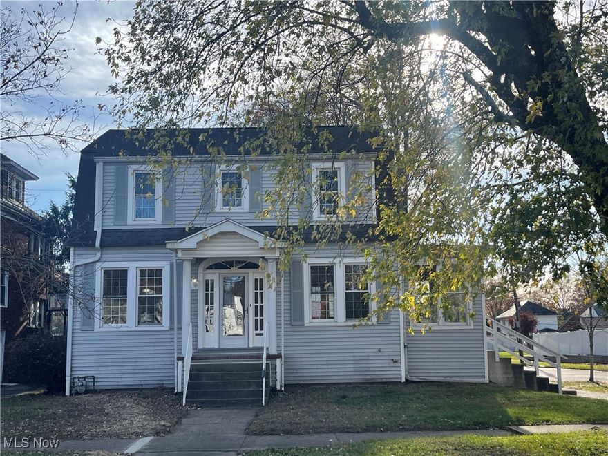 Beautiful Oak Entry conveniently located!  This 3/4 bedroom (Library could become an additional bedroom if needed) 1 1/2 bath, has an updated Kitchen, a breakfast nook, Formal Dining room with gas fireplace, this home has an amazing foyer entry and a beautiful Glass Sunroom to enjoy your morning coffee!!