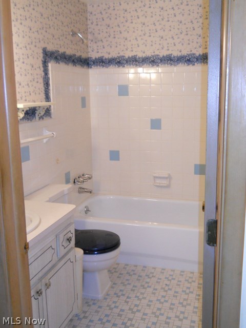 Russell Ave - Residential