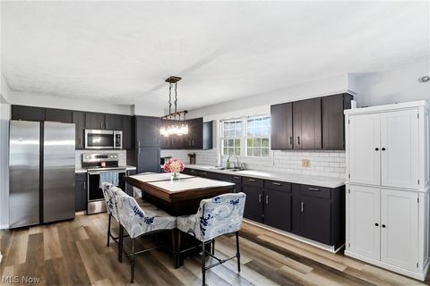 Tiny photo for 3252 Dellwood Avenue NW, Canton, OH 44708 (MLS # 5215145)