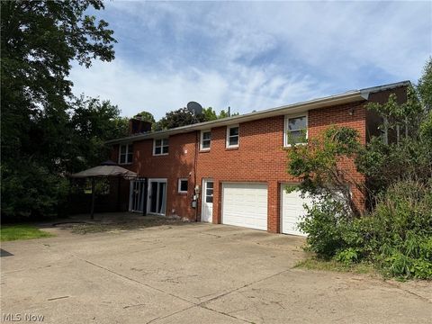Tiny photo for 3252 Dellwood Avenue NW, Canton, OH 44708 (MLS # 5215145)