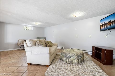 Tiny photo for 3252 Dellwood Avenue NW, Canton, OH 44708 (MLS # 5215145)