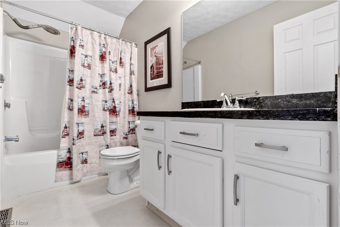 Thornberry Reserve Cluster Homes - Residential