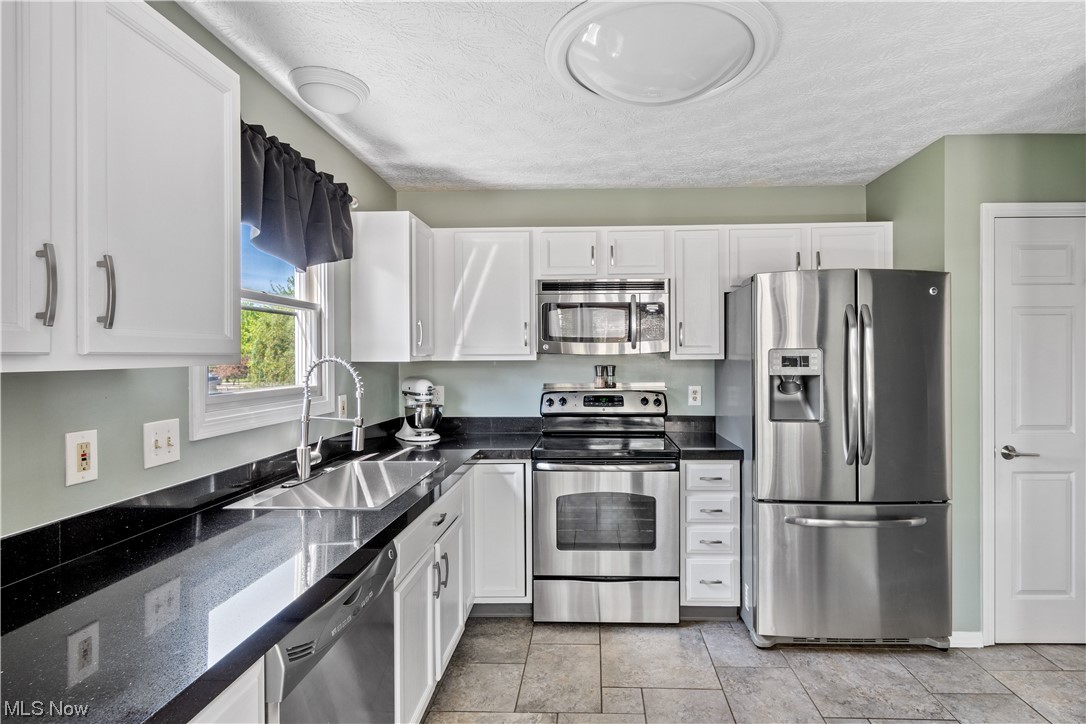 Thornberry Reserve Cluster Homes - Residential