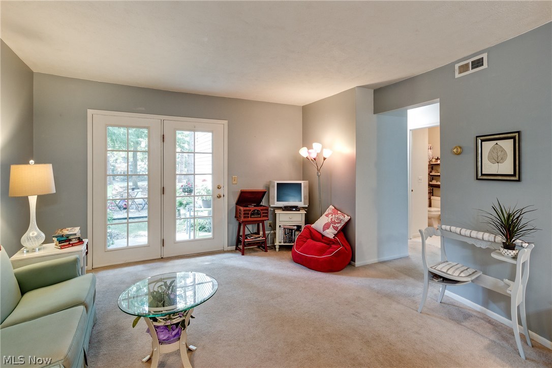 Governors Landing - Residential