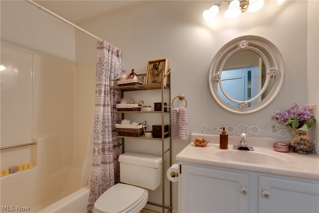 Governors Landing - Residential