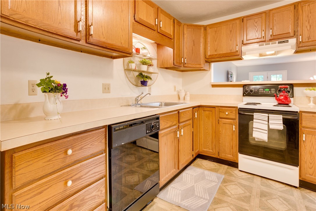 Governors Landing - Residential