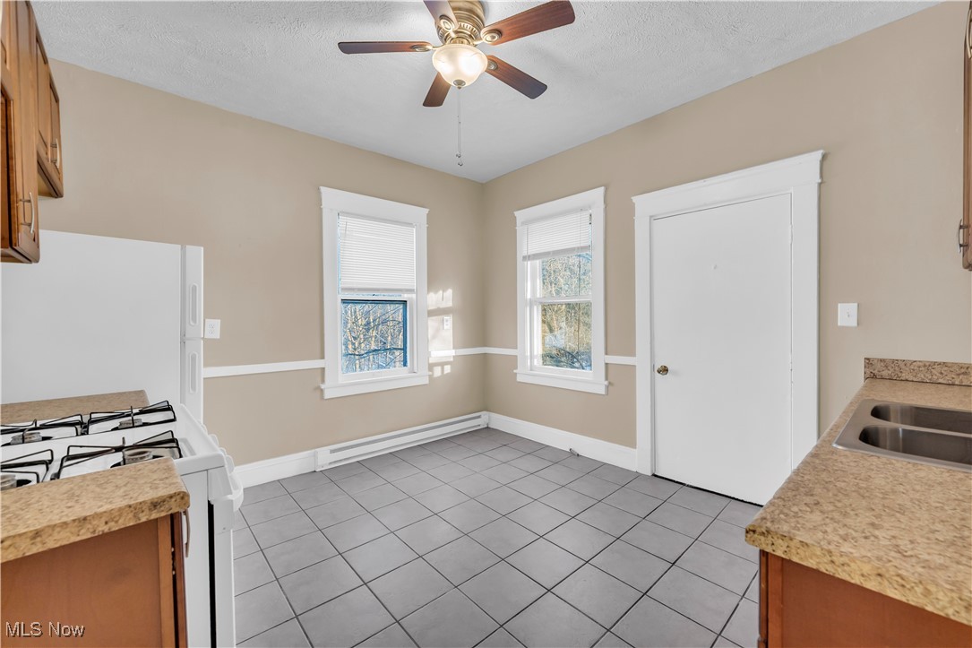 Bedford Farms - Residential Lease