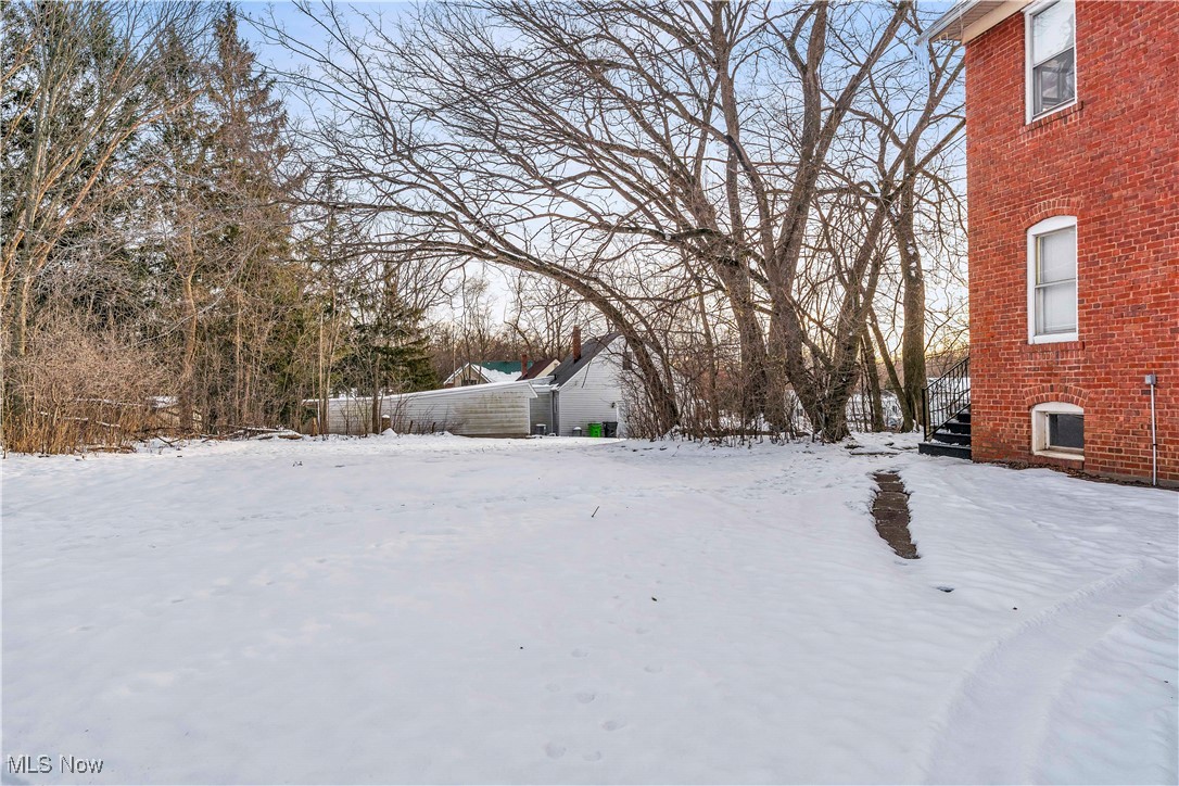 Bedford Farms - Residential Lease