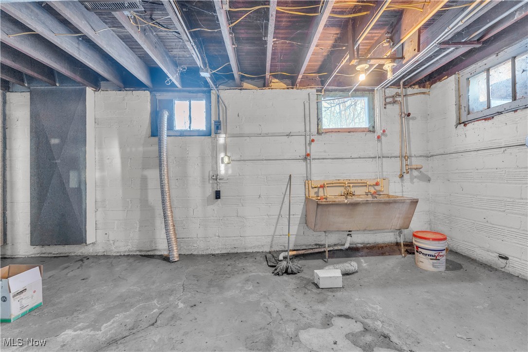 Bedford Farms - Residential Lease