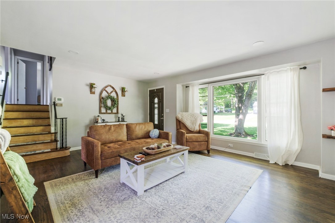 33 N Hillside Road, Canfield, Ohio image 3