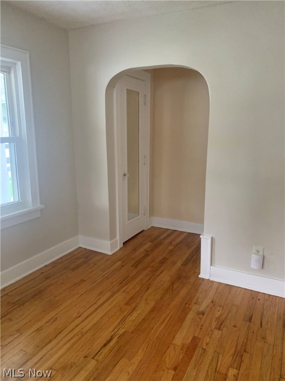 Carl Roevuck Resub/Nihousen Al - Residential Lease