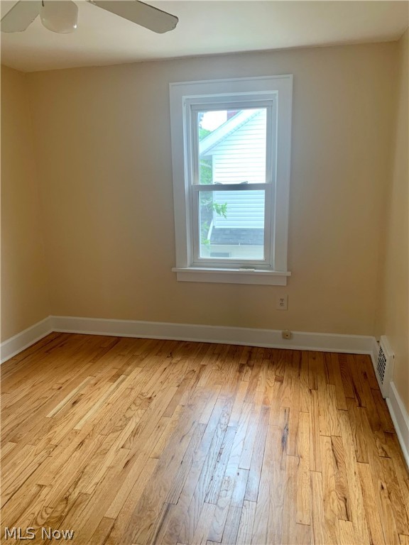 Carl Roevuck Resub/Nihousen Al - Residential Lease