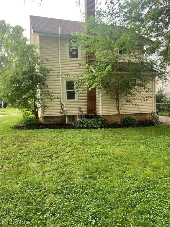 Carl Roevuck Resub/Nihousen Al - Residential Lease